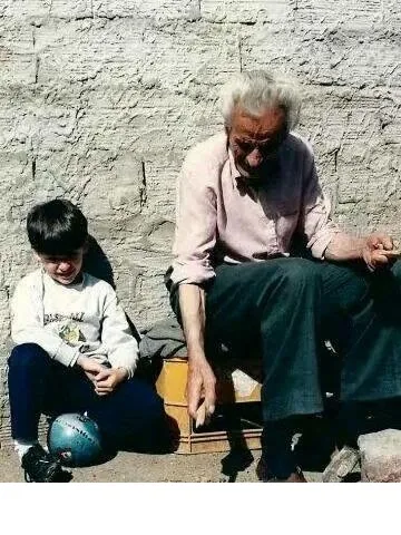 Humberto con su nieto Alan